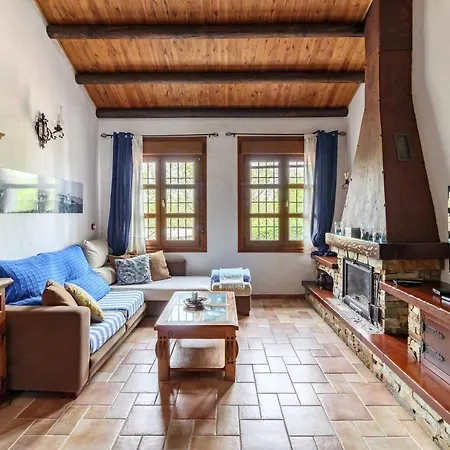 Holiday home Encantadora Casa Con Piscina Privada Y Chimenea Padul